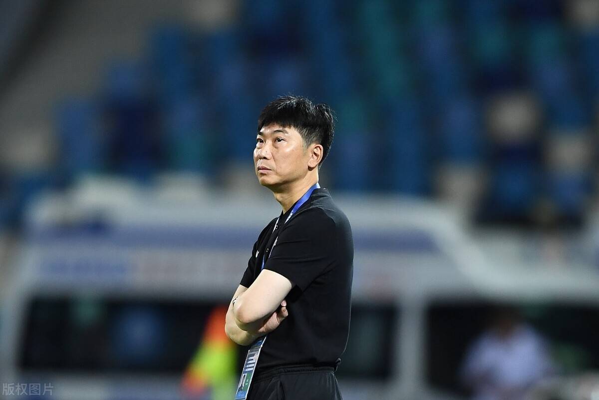 马龙中超首位下课主帅球迷热议(马琳升任总教练未来两大去向曝光)|博雅棋牌官网